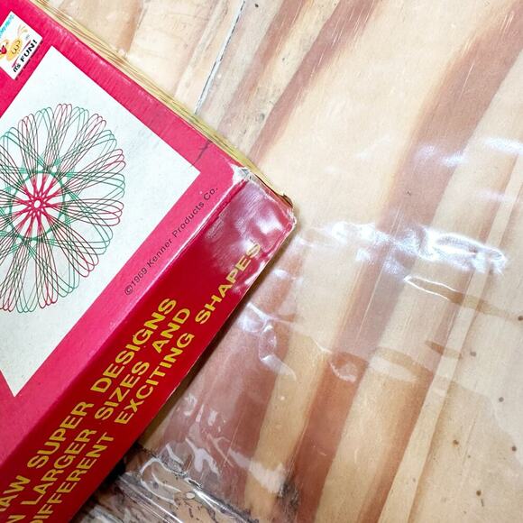 Vintage 1969 Kenner Super Spirograph Set - Picture 3 of 5